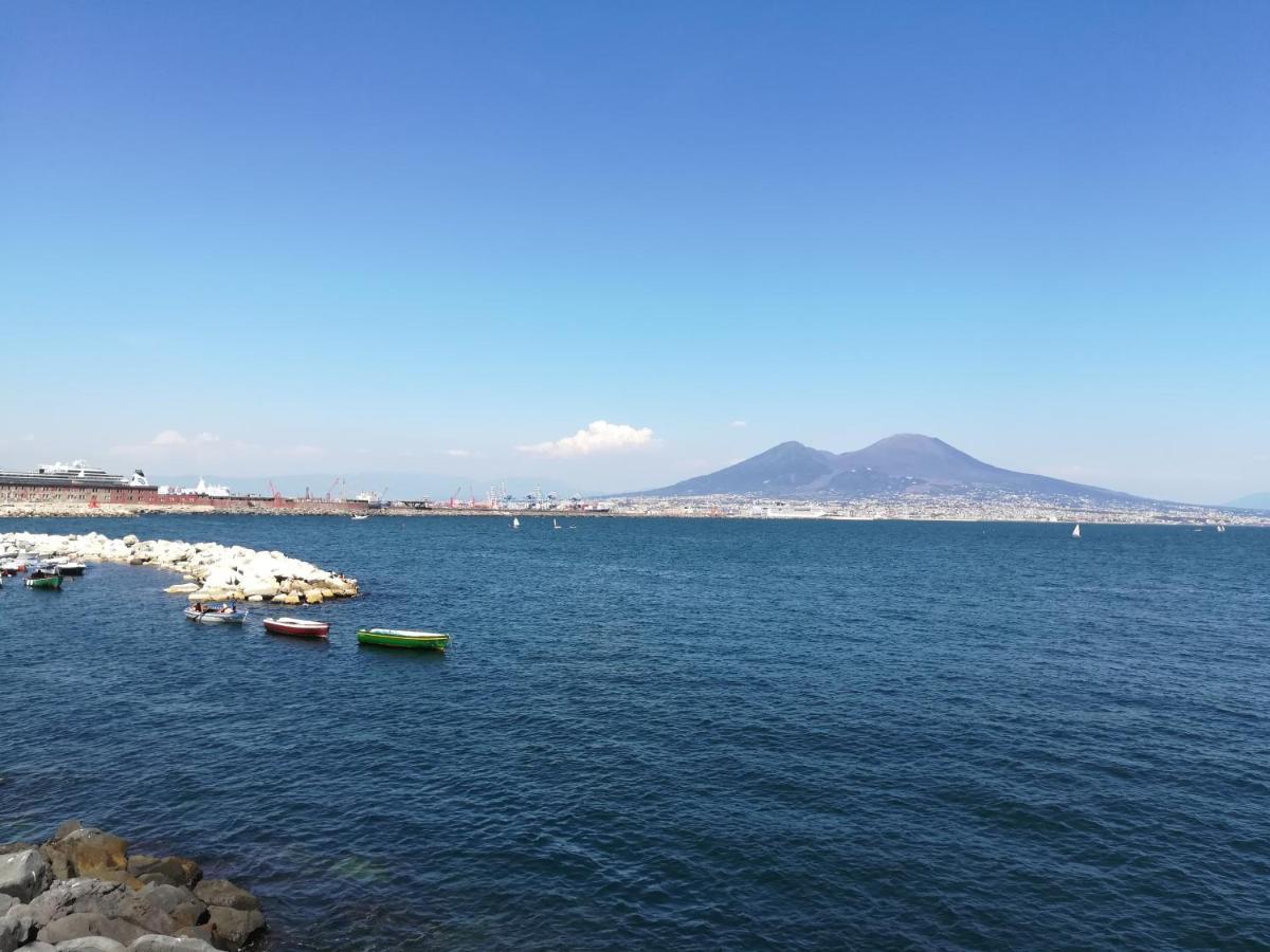 "Dint E Viche E Napule" Guest House Napels Buitenkant foto