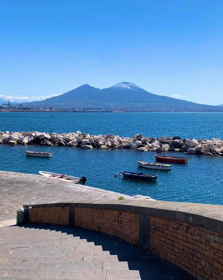 "Dint E Viche E Napule" Guest House Napels Buitenkant foto