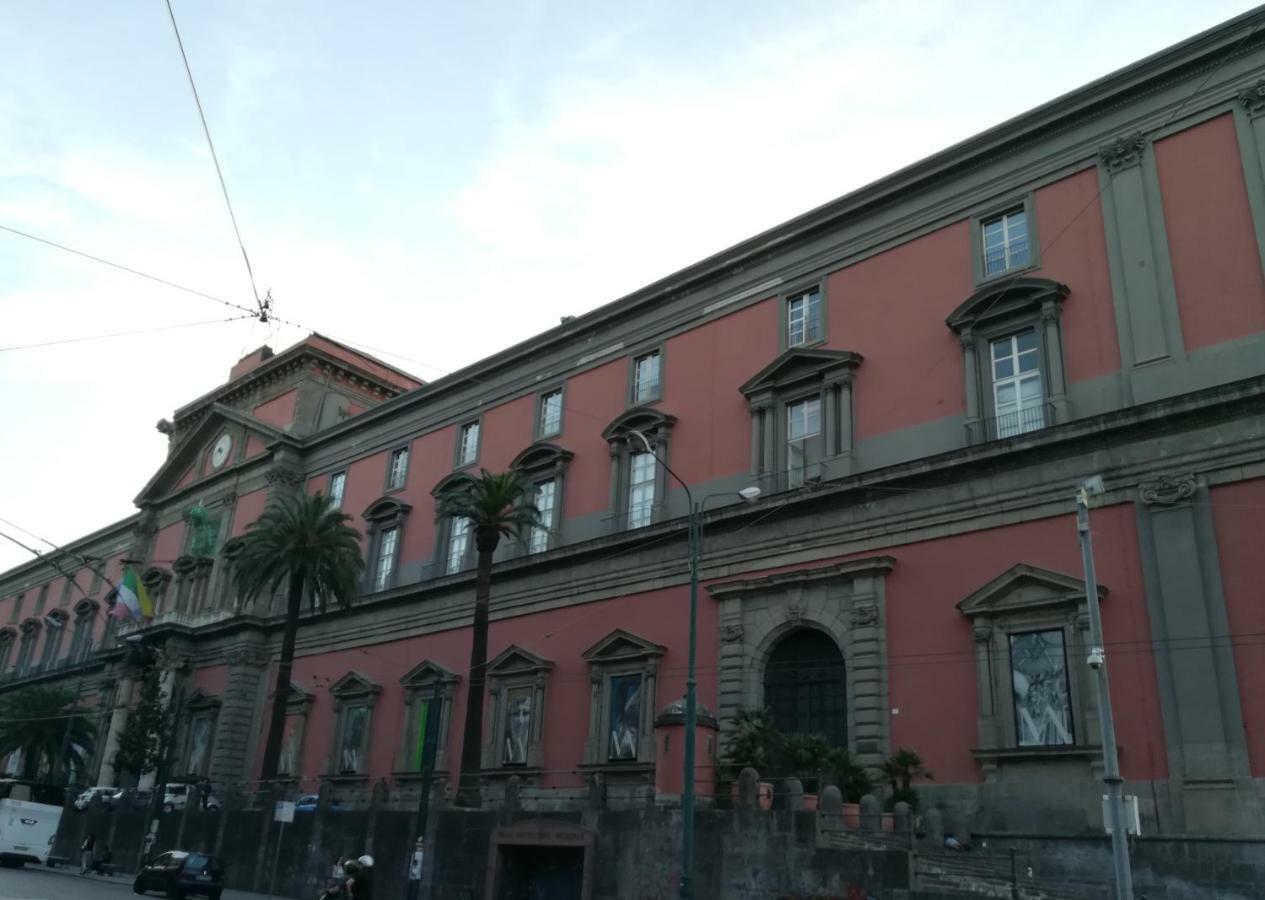 "Dint E Viche E Napule" Guest House Napels Buitenkant foto