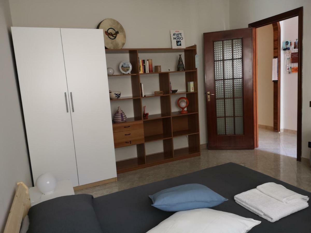 "Dint E Viche E Napule" Guest House Napels Buitenkant foto
